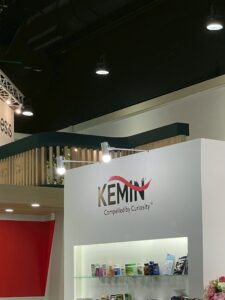 和聚夥伴kemin參與2025 vitafoods asia